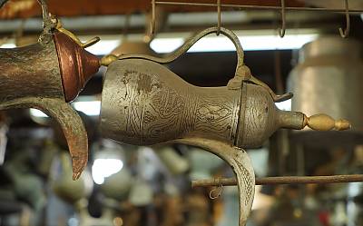 Arts, skills and practices associated with engraving on metals (gold, silver and copper)