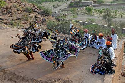 Kalbelia folk songs and dances of Rajasthan
