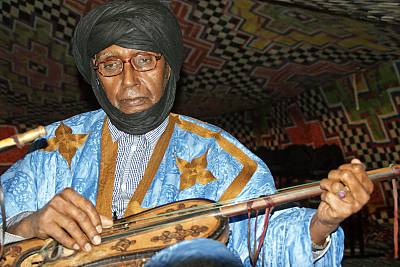 Moorish epic T’heydinn