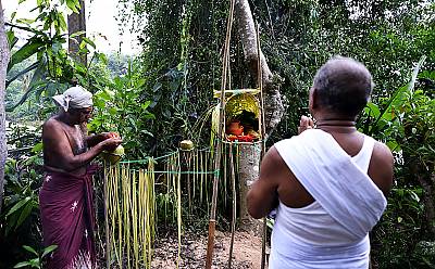 Rūkada Nātya, traditional string puppet drama in Sri Lanka