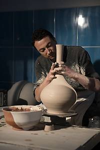 Traditional craftsmanship of Çini-making