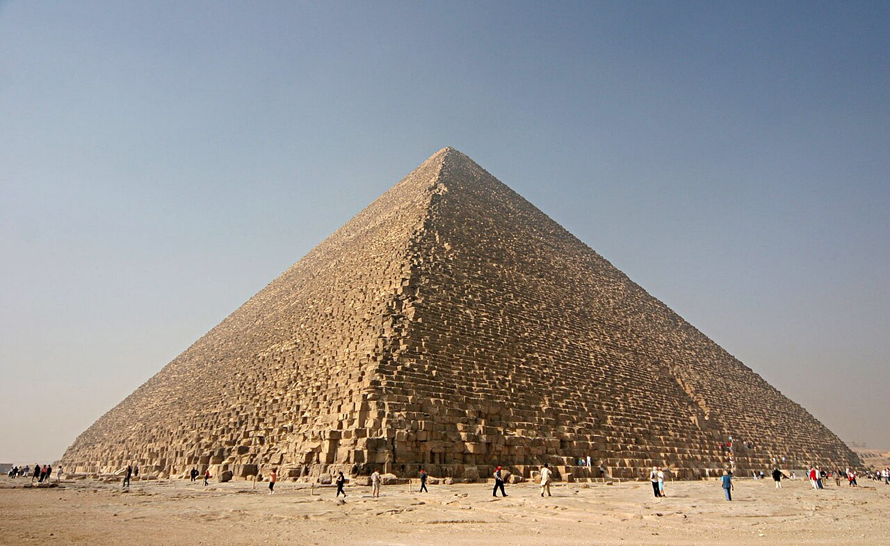 Memphis and its Necropolis – the Pyramid Fields from Giza to Dahshur